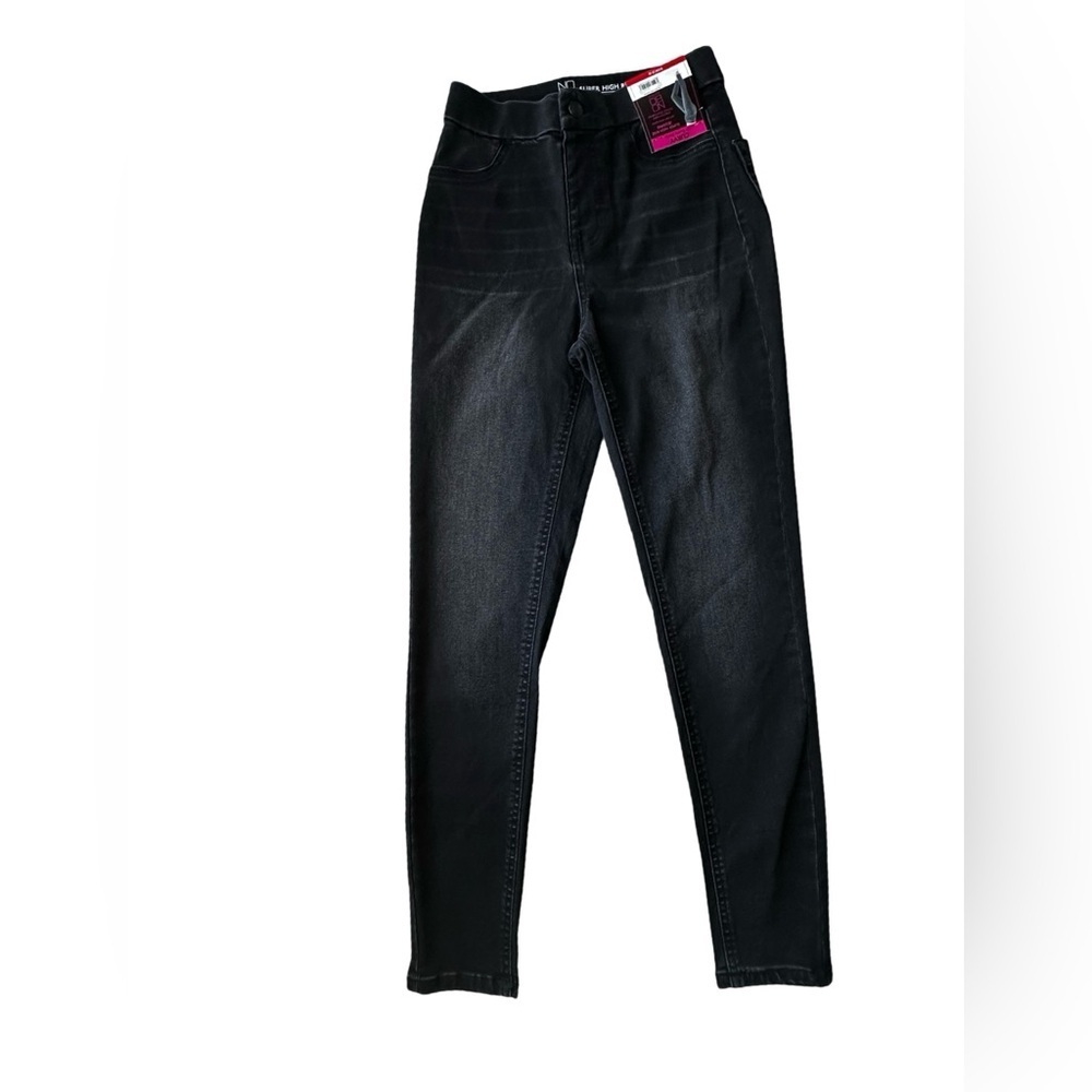 NoBo CURVY Super Hi-Rise JEGGING Distressed Black Women Size S.